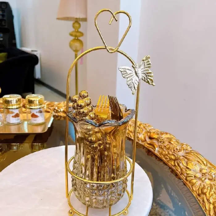 جاقاشق چنگال لاله
